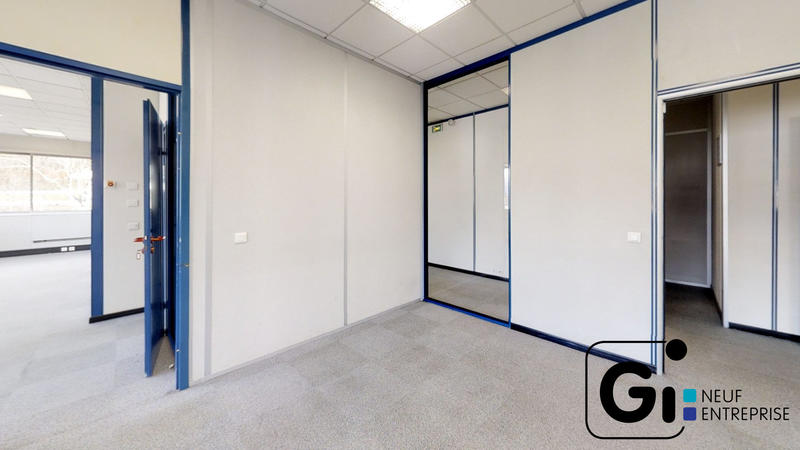 Bureau - 154 m² - 4 pièces