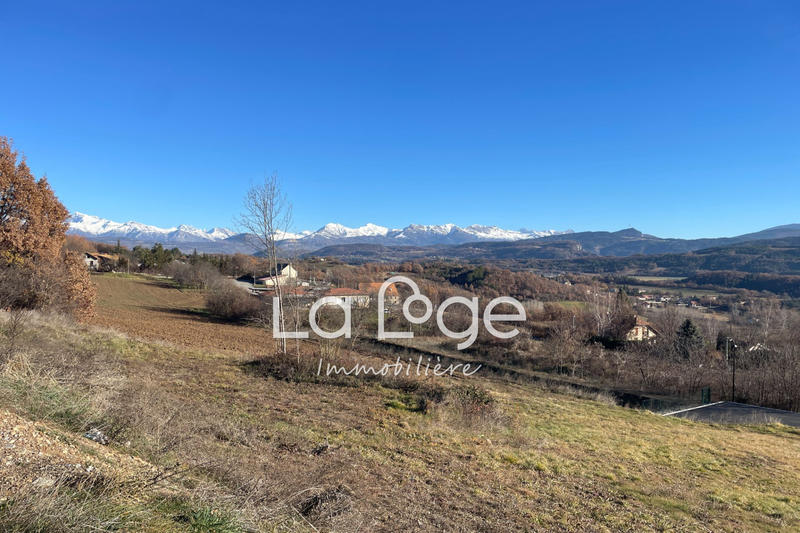 Terrain - 745 m²