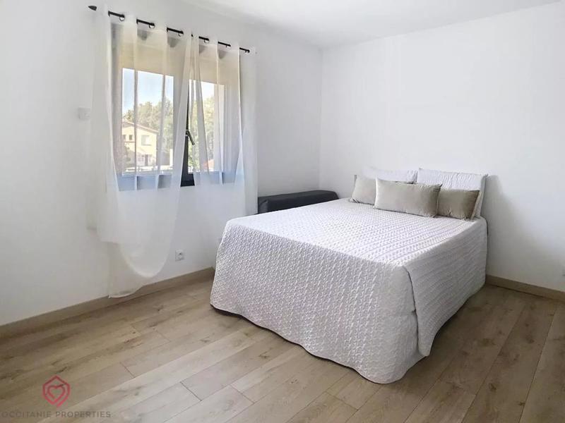 Maison - 137 m² - 5 pièces