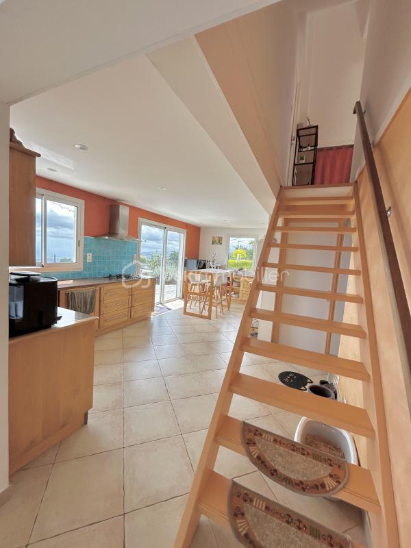 Maison - 131 m² - 7 pièces