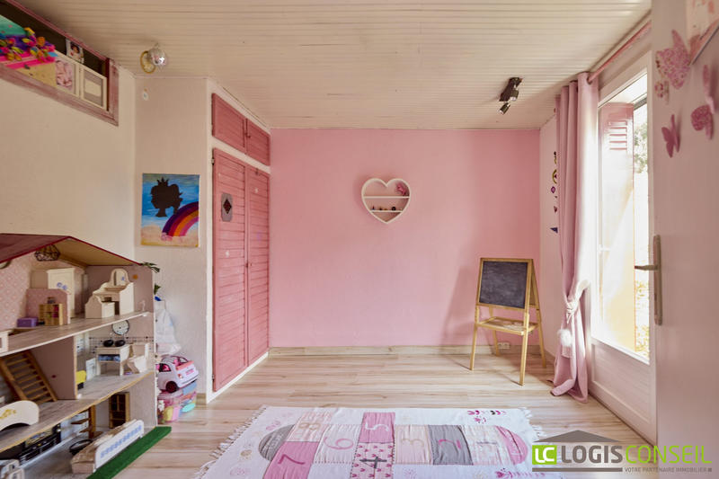 Maison - 152 m² - 8 pièces