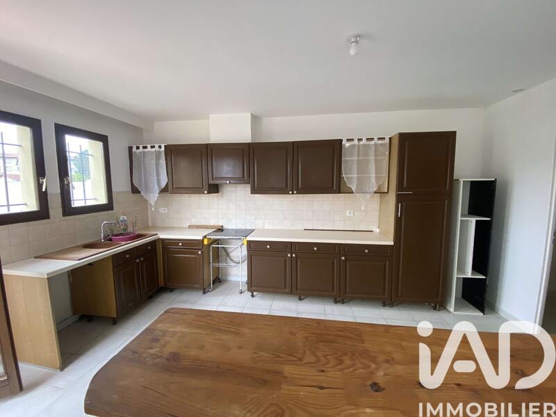 Maison - 210 m² - 5 pièces