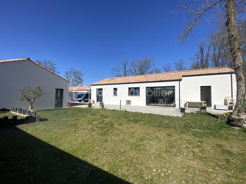 Maison - 106 m² - 6 pièces