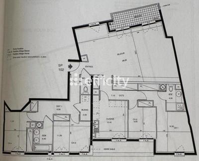 Appartement - 140 m² - 5 pièces