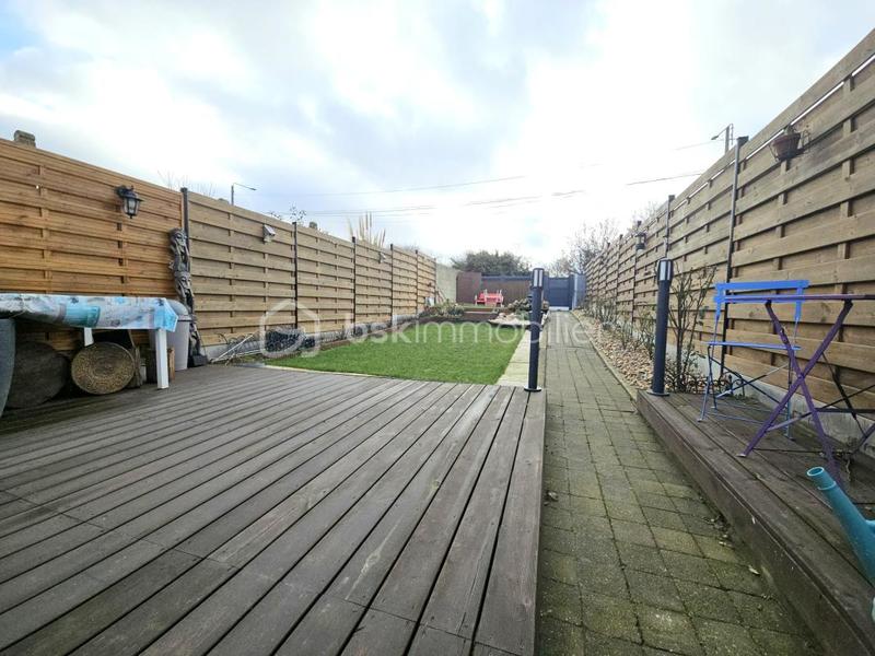 Maison - 85 m² - 5 pièces