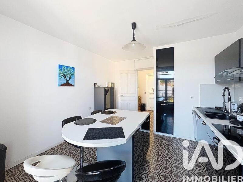 Maison de village - 268 m² - 7 pièces