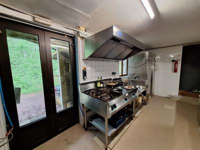 Maison traditionnelle - 430 m² - 17 pièces