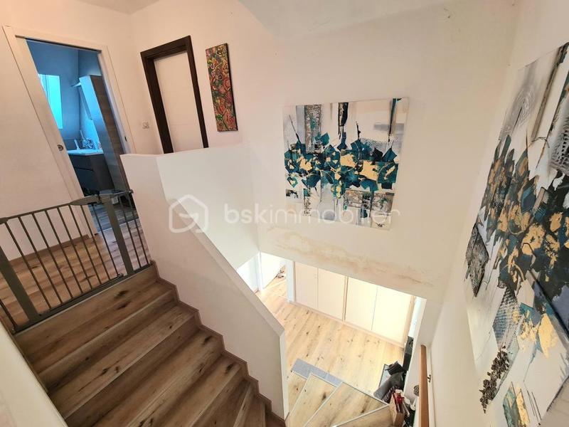 Maison - 157 m² - 7 pièces