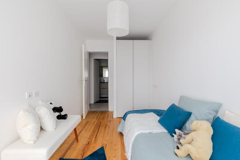 Appartement - 94 m² - 4 pièces