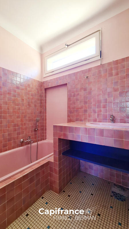 Maison - 102 m² - 5 pièces