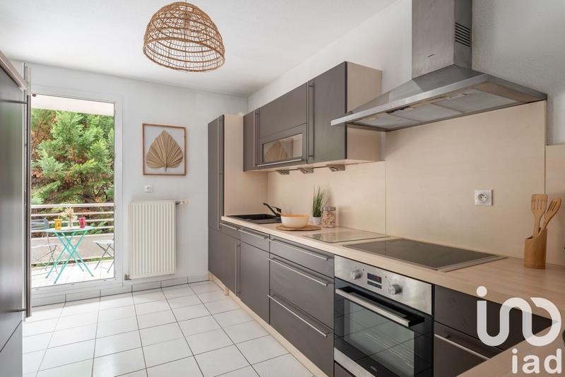 Appartement - 80 m² - 4 pièces