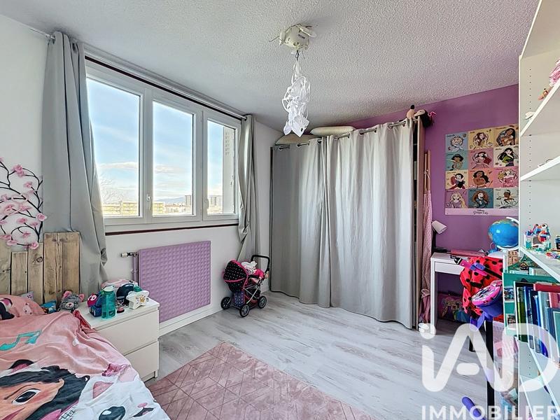 Appartement - 79 m² - 4 pièces