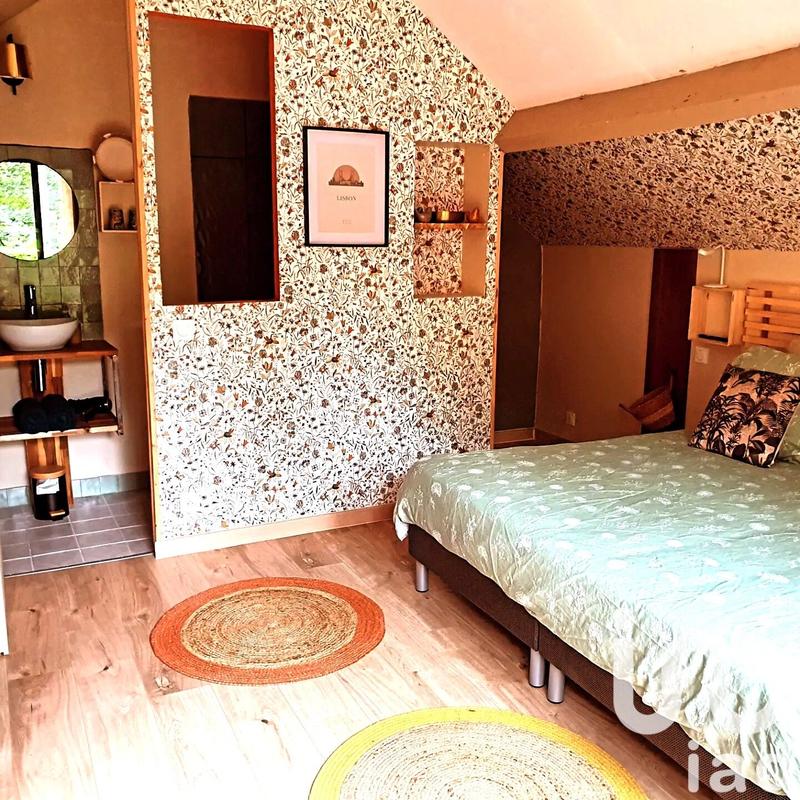 Maison - 442 m² - 10 pièces