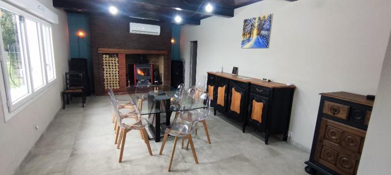 Maison - 220 m² - 8 pièces