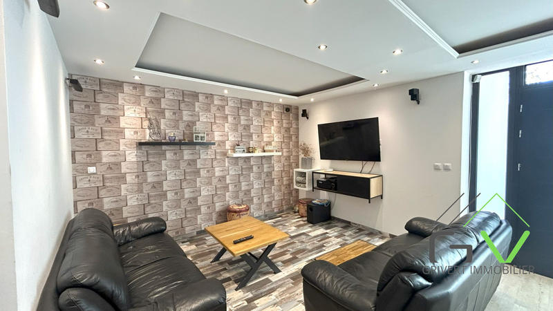 Maison traditionnelle - 137 m² - 5 pièces