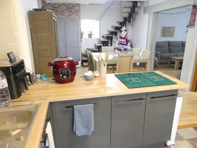 Maison - 95 m² - 6 pièces