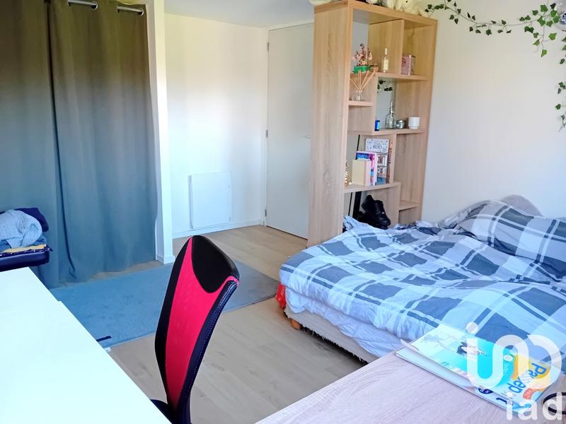 Maison - 212 m² - 8 pièces