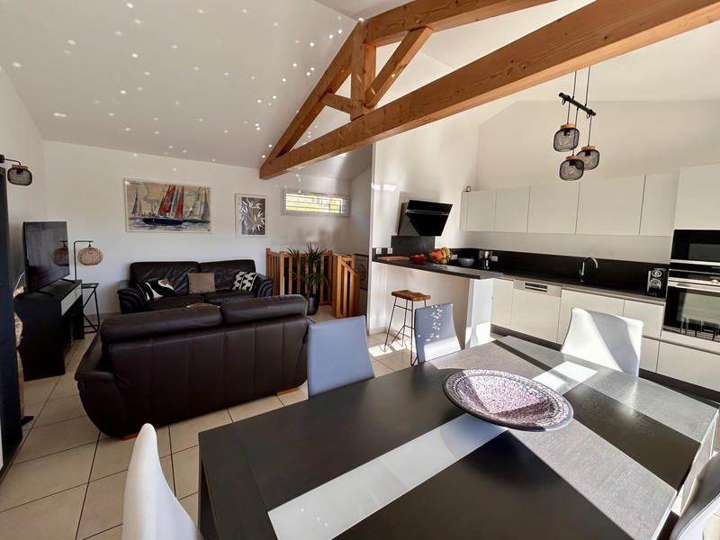 Villa - 80 m² - 4 pièces