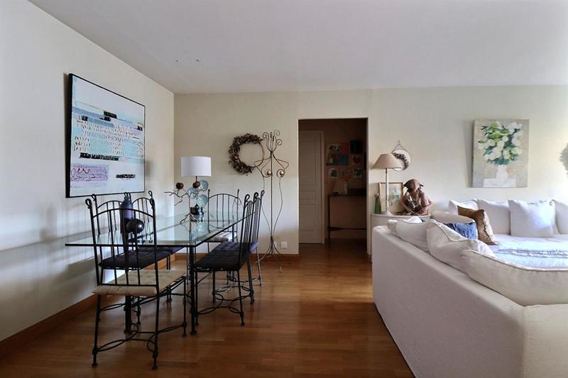 Appartement - 90 m² - 4 pièces