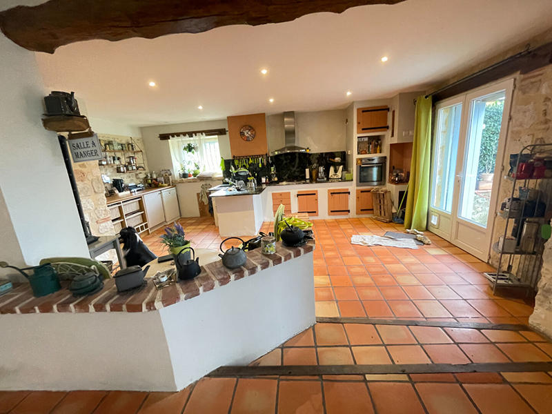 Maison - 289 m² - 6 pièces