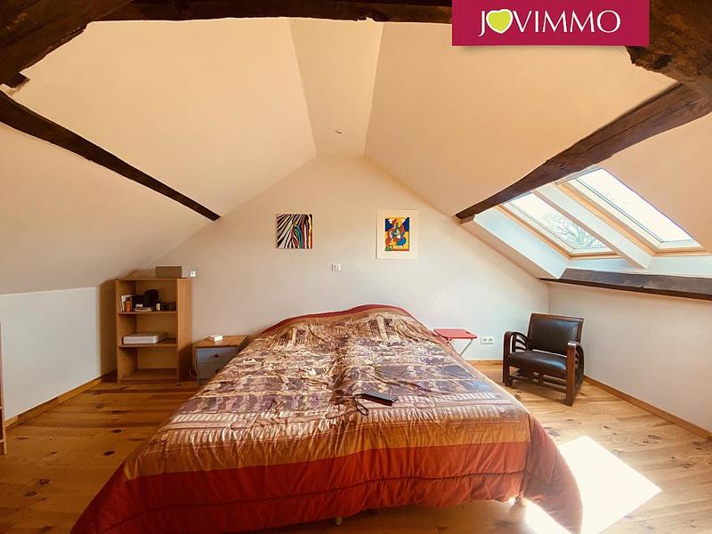 Maison - 250 m² - 9 pièces