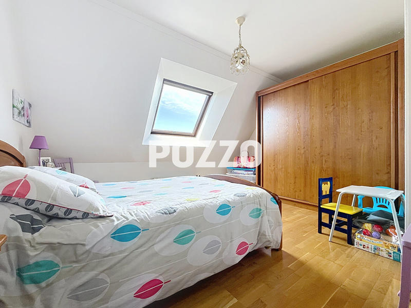 Maison - 100 m² - 6 pièces