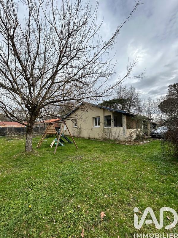 Maison - 90 m² - 4 pièces