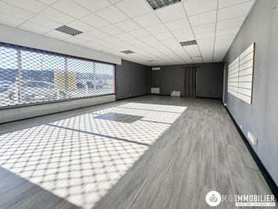 Local commercial - 156 m²