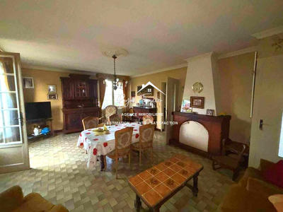 Maison ancienne - 97 m² - 5 pièces