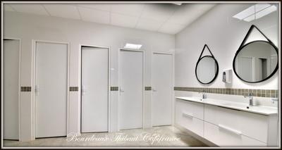 Bureau - 135 m² - 11 pièces