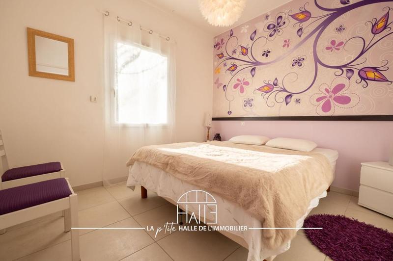 Villa - 250 m² - 13 pièces