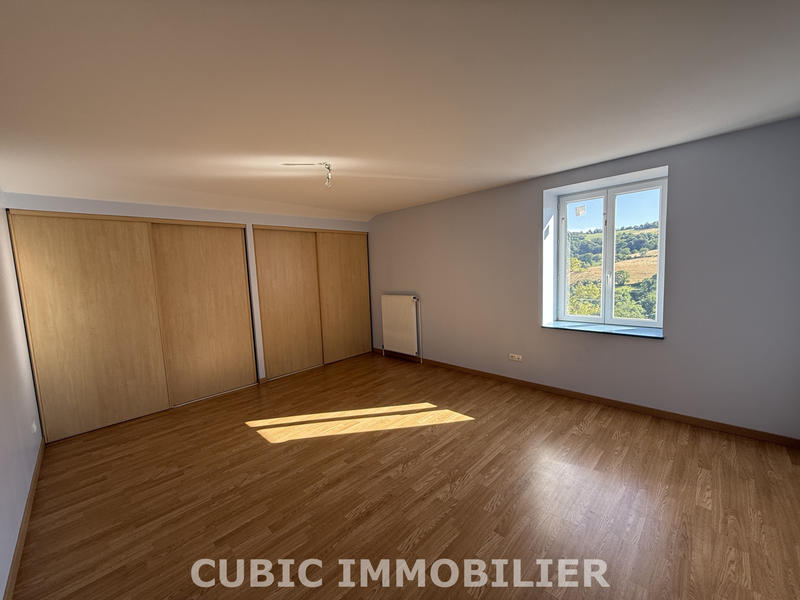 Maison - 81 m² - 4 pièces