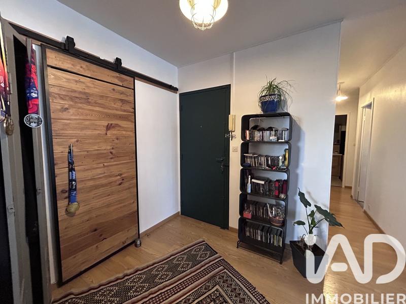 Appartement - 80 m² - 4 pièces