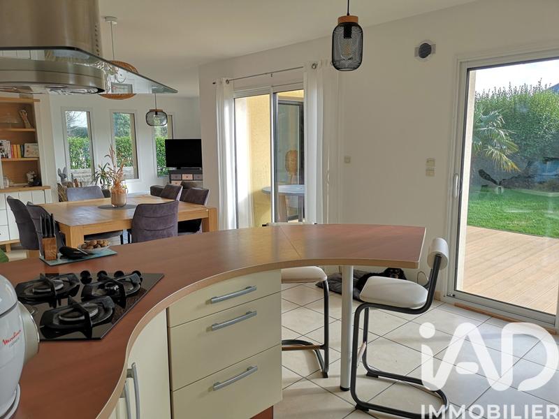 Maison - 137 m² - 6 pièces