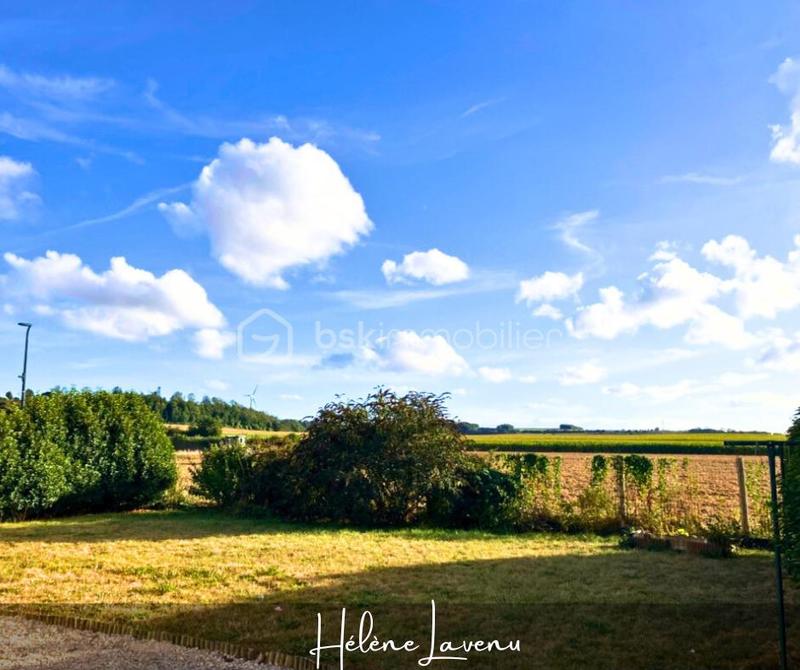 Maison - 93 m² - 5 pièces