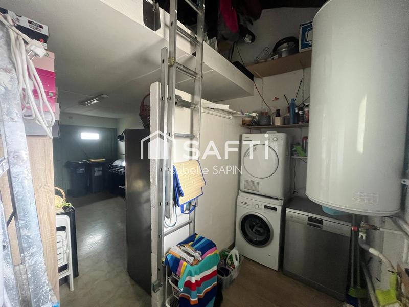 Maison - 90 m² - 4 pièces