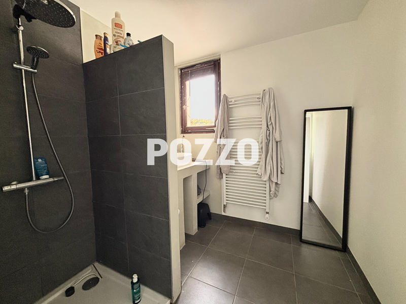 Maison - 122 m² - 5 pièces