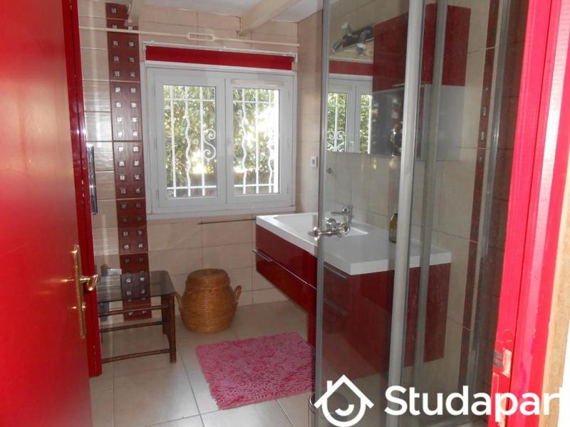 Chambre - 15 m² - 1 pièce