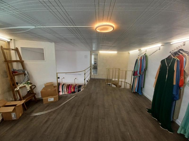 Local commercial - 47 m² - 2 pièces