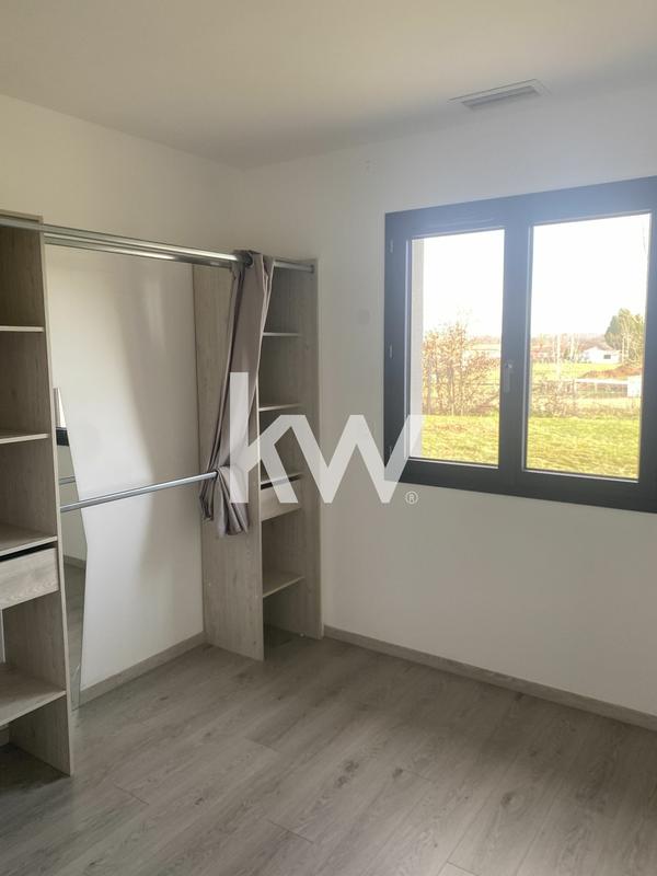 Maison - 90 m² - 4 pièces