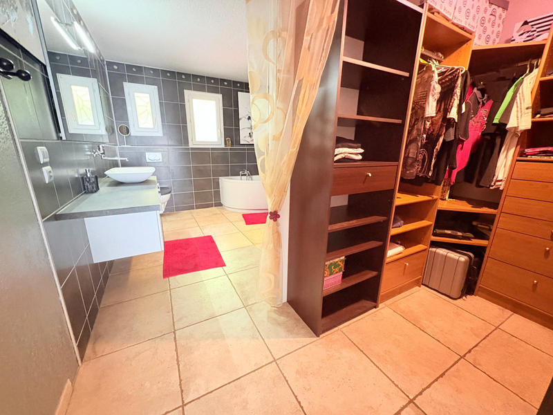 Villa - 172 m² - 4 pièces