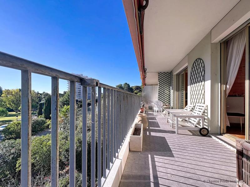 Appartement - 75 m² - 3 pièces