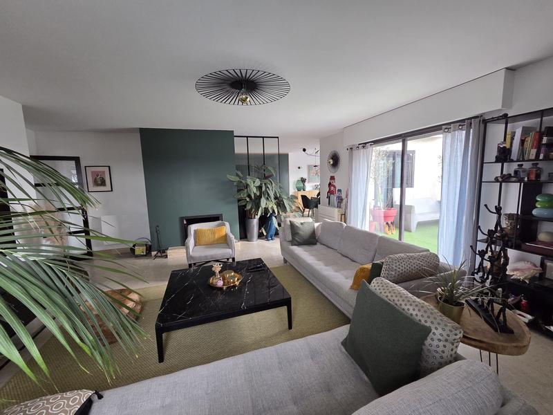 Appartement - 131 m² - 4 pièces