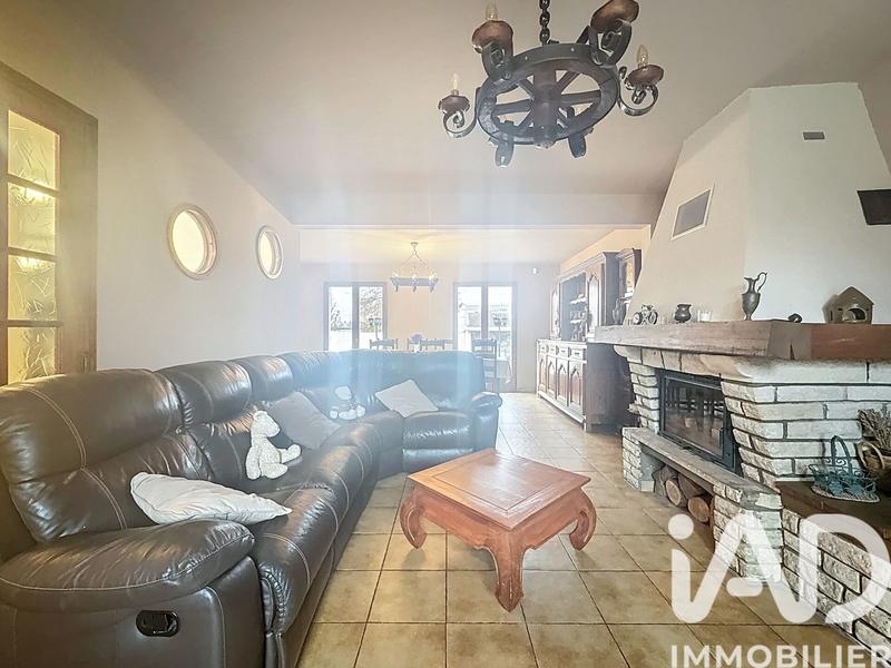 Maison - 143 m² - 6 pièces