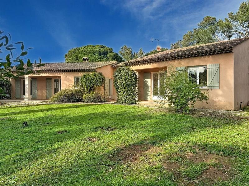 Villa - 140 m² - 6 pièces