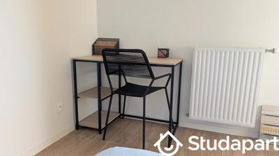 Chambre - 11 m² - 1 pièce