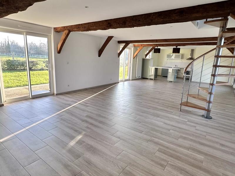 Propriété - 130 m² - 4 pièces