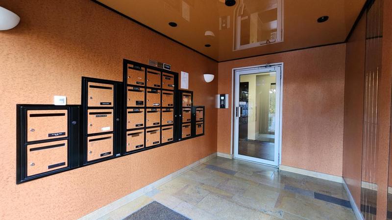 Appartement - 96 m² - 5 pièces