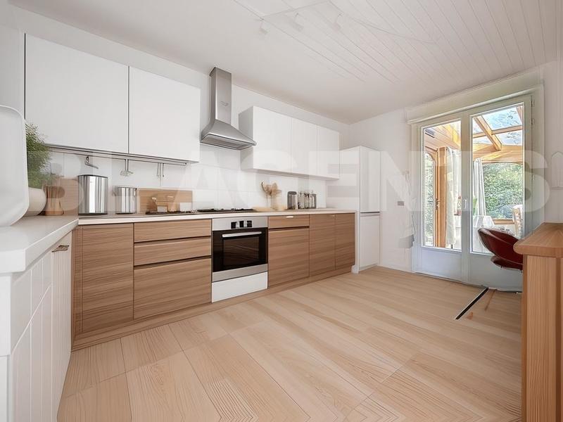 Maison - 163 m² - 6 pièces