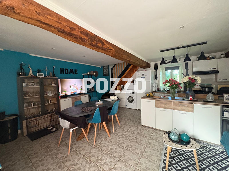 Maison - 197 m² - 12 pièces